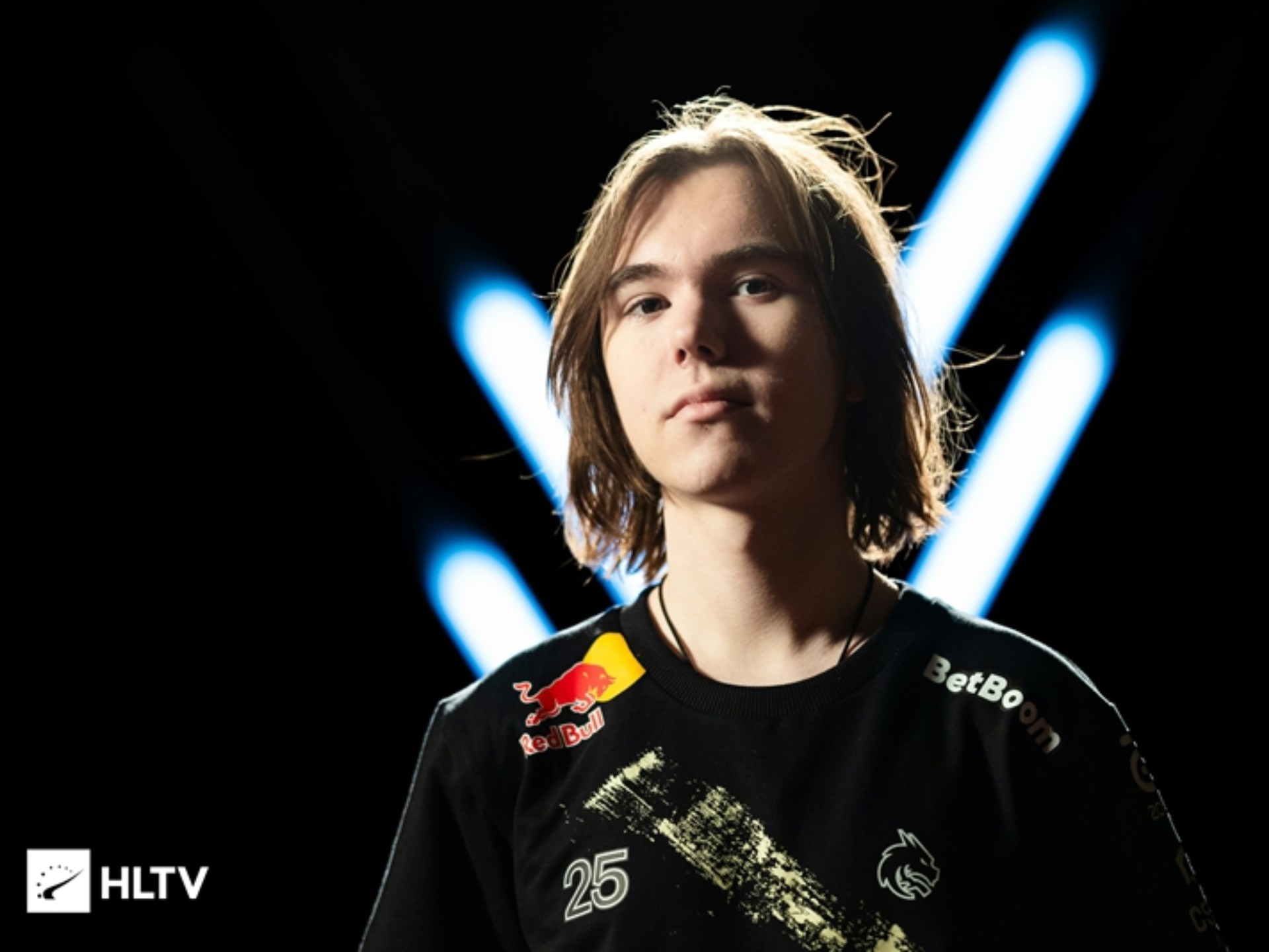 UP发布对阵RNG赛前返图：胜心不熄，勇往向前