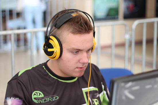 【赛后战报】有惊无险！ JD Gaming 2：1战胜FPX拿到组内赛首胜