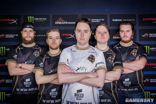 Hope 回忆起龙坑的第二轮2v4：我有足够的装备可以操作，尝试之后我赢了。