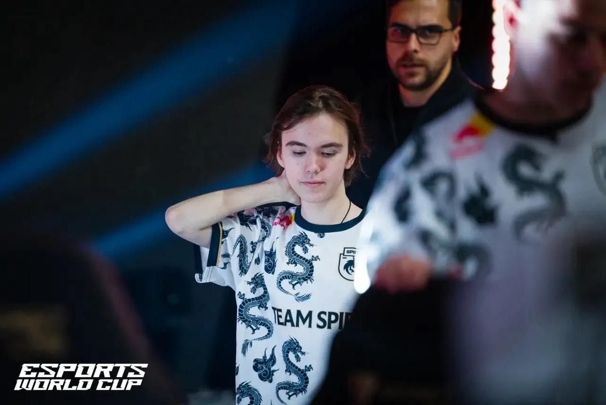 Anyone's Legend vs TES首发公布：Ale碰撞369，Shanks交手Creme，Hope直面JKL