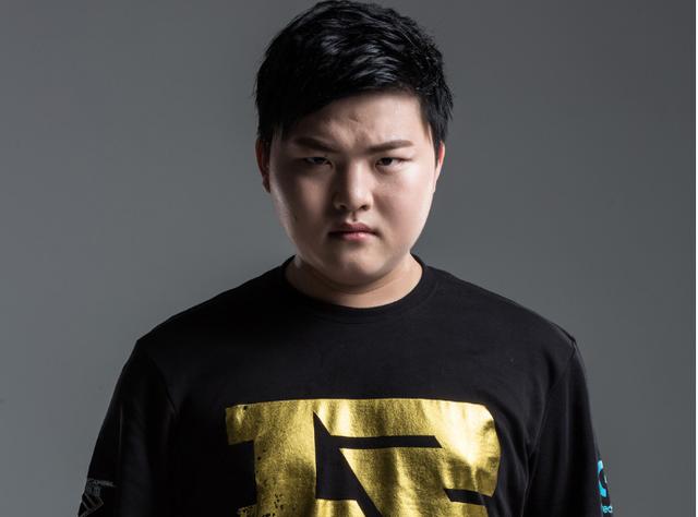 Elk：我认为在国际赛事上，我证明了自己是一名优秀的AD选手