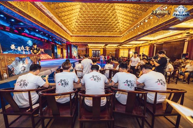 ENCE 和 ECLOT 晋级 YaLLa Compass Qatar 2025 半决赛