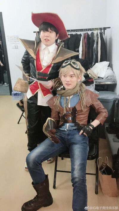 打出资格却还要让位，A队宣布Bubzkji给gla1ve让位